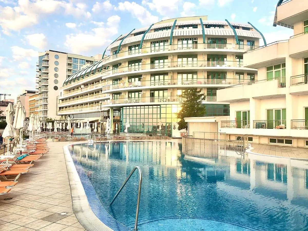 Budget Beachfront Golden Sands Varna