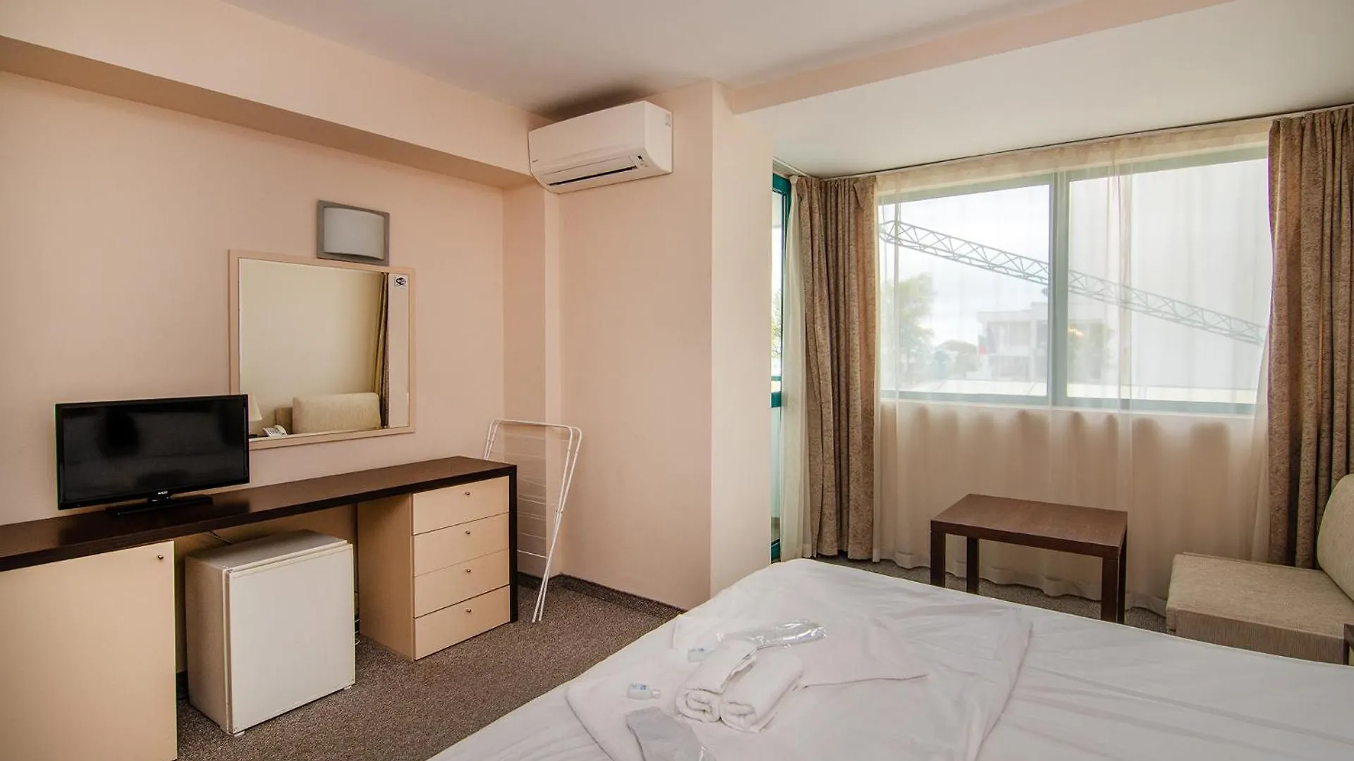 Apartment Budget Beachfront Golden Sands Varna