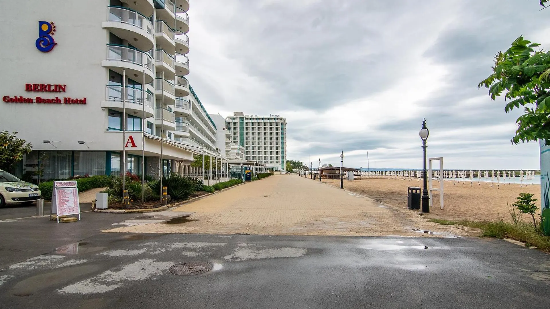 Apartment Budget Beachfront Golden Sands Varna Bulgaria