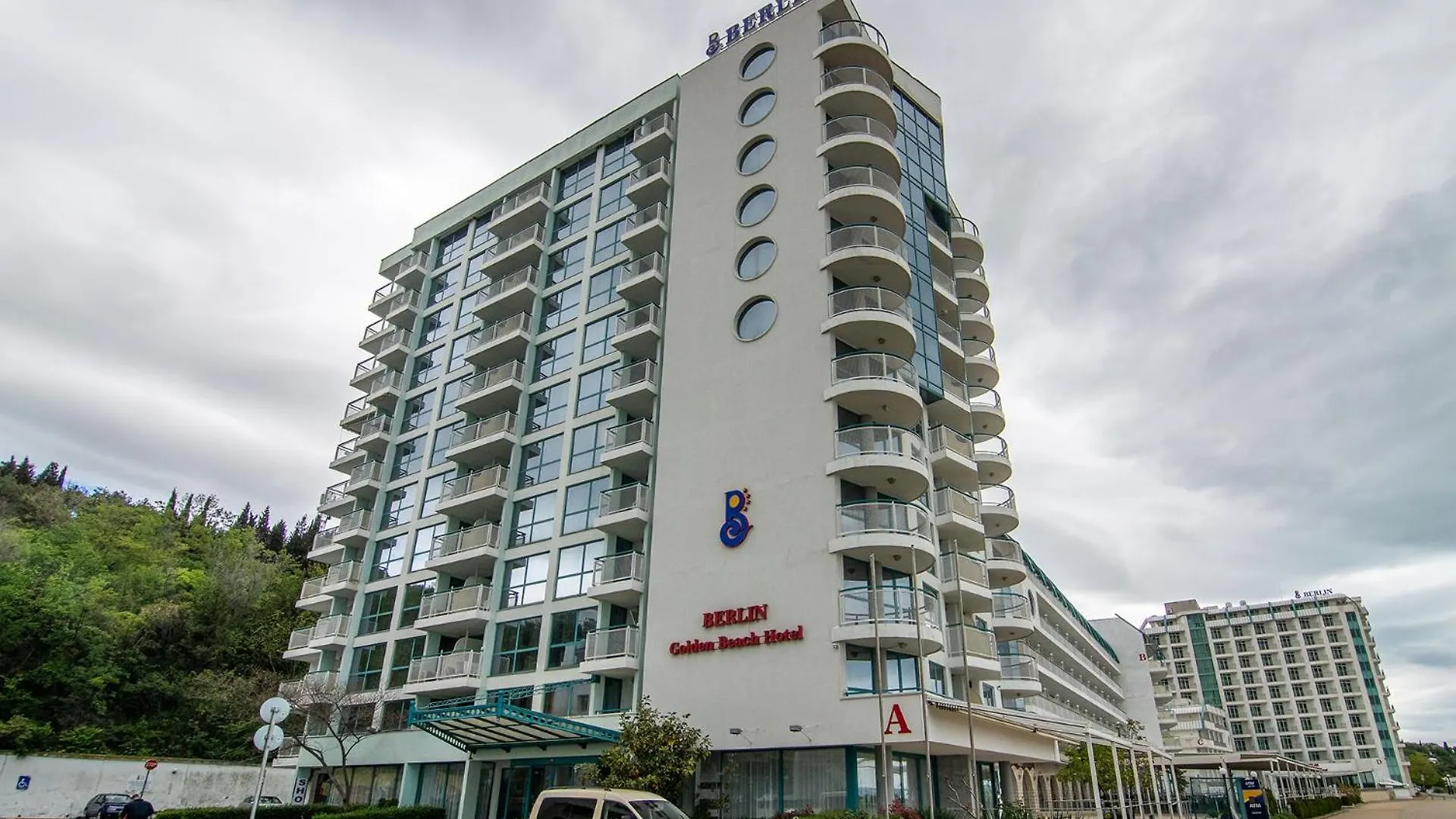 Budget Beachfront Golden Sands Varna